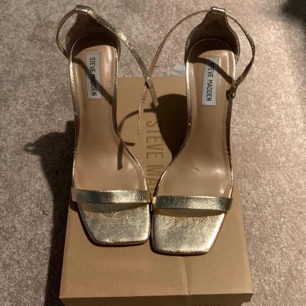 Single Sole Strap heel